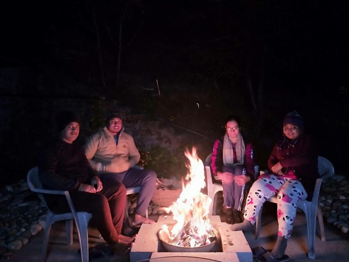 Neha Homestay 西姆拉 外观 照片
